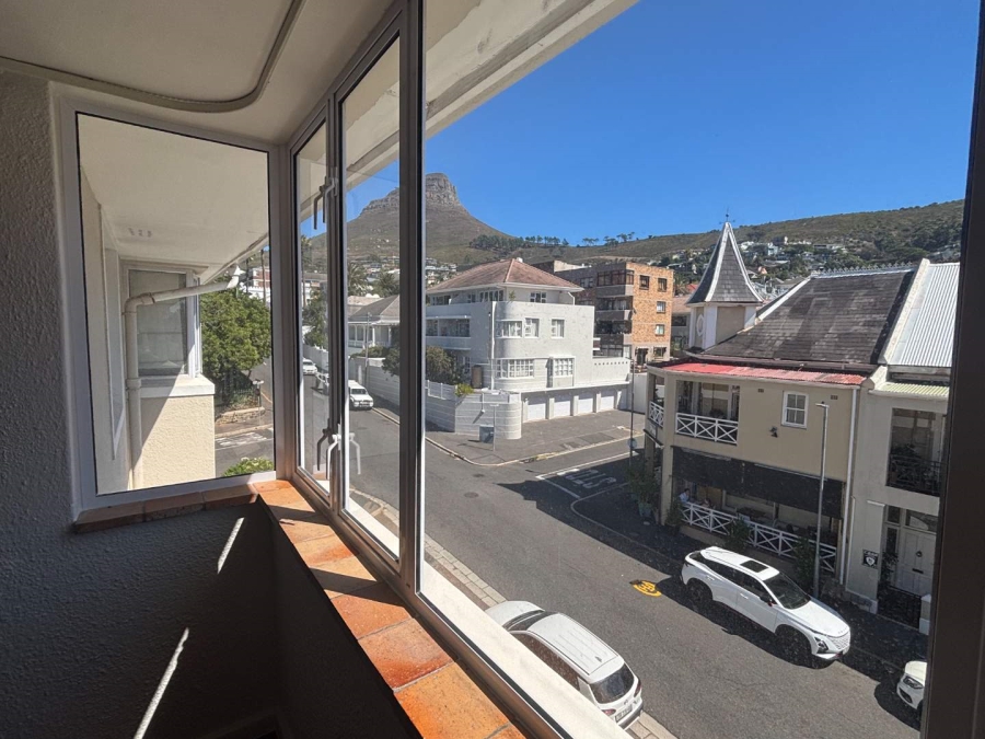 To Let 2 Bedroom Property for Rent in Tamboerskloof Western Cape